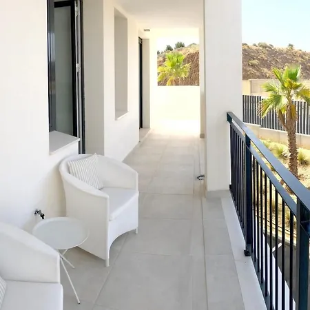 Luxury Secure Chic-hideaway In With Sun-drenched Terrace, & Gym La Cala De Mijas