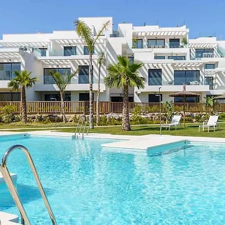 Luxury Secure Chic-hideaway In With Sun-drenched Terrace, & Gym Apartment La Cala De Mijas