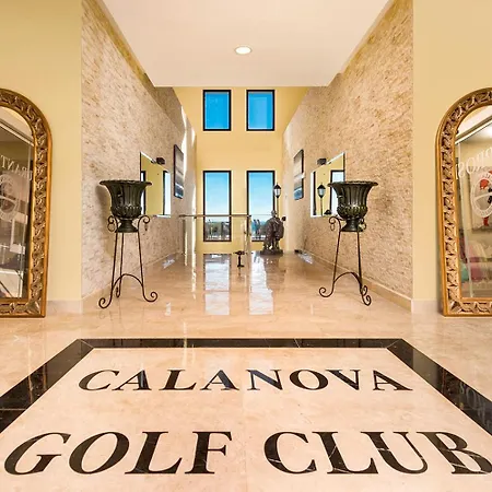Luxury Secure Chic-hideaway In With Sun-drenched Terrace, & Gym شقة