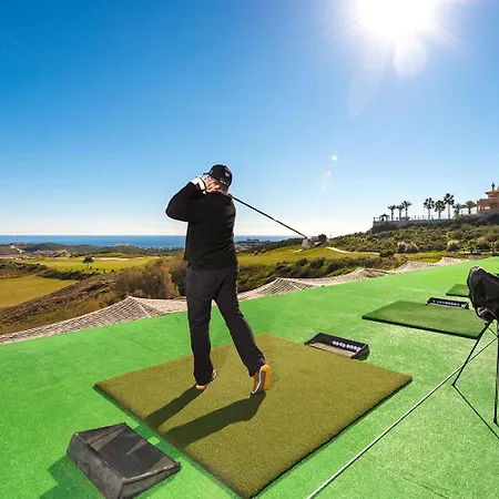 Luxury Secure Chic-hideaway In With Sun-drenched Terrace, & Gym شقة لا كالا ذي ميخاس
